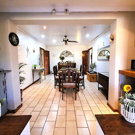 Old Mill Guest House เดอร์บัน ภายนอก รูปภาพ