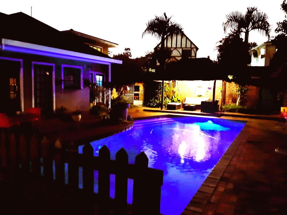 Old Mill Guest House เดอร์บัน ภายนอก รูปภาพ