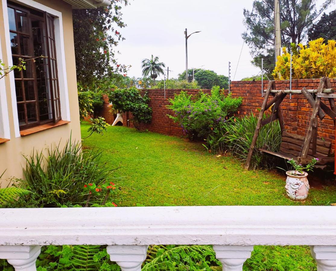 Old Mill Guest House เดอร์บัน ภายนอก รูปภาพ